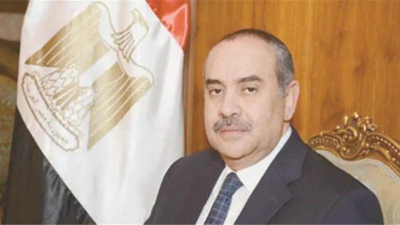 خلية نحل مبكرة في 