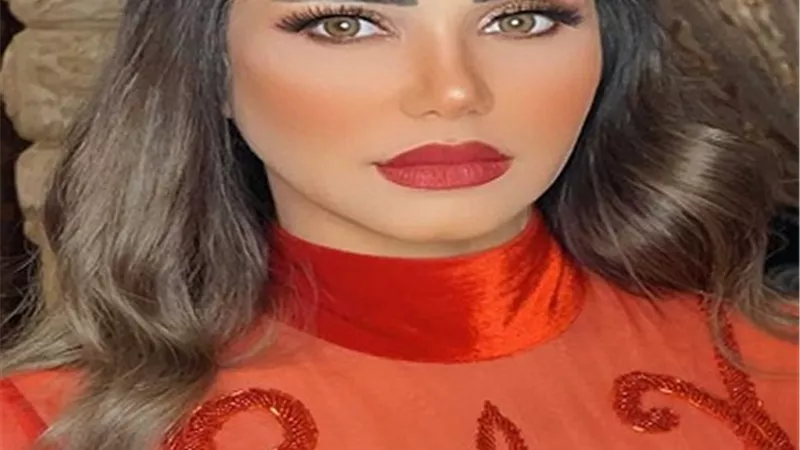 بالأحمر.. إيناس عزالدين تخطف الأنظار بإطلالة ساحرة بمناسبة عيد الحب.. صور