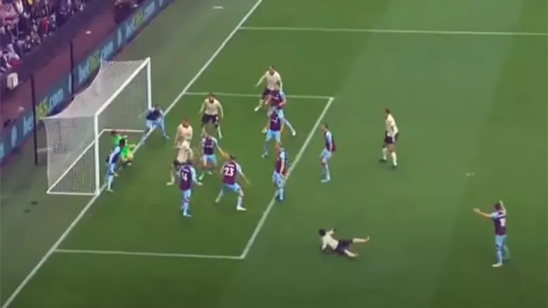 شاهد.. هدف ليفربول فى شباك بيرنلي بالدورى الانجليزى