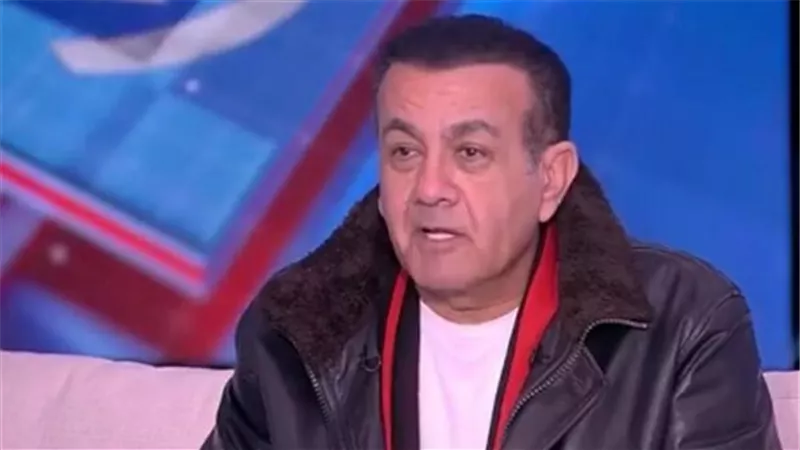 اسامة منير لـ ياسمين عز: 