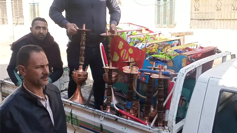 تحرير 25 محضر اشغالات عامة ونظافة خلال حملة مكبرة بمركز ديروط بأسيوط