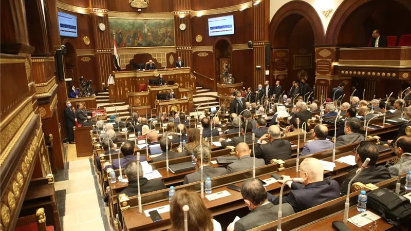 وكيل الشيوخ يحيل مناقشات سياسات الحكومة لتعميق النصنيع المحلي وتنمية الصادرات للجنة الصناعة