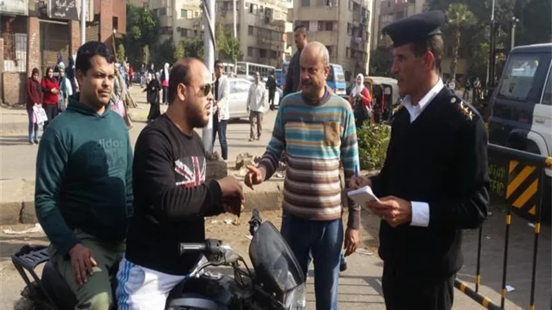 بسبب الخوذة.. ضبط 2756 مخالفة لقائدي الدراجات النارية