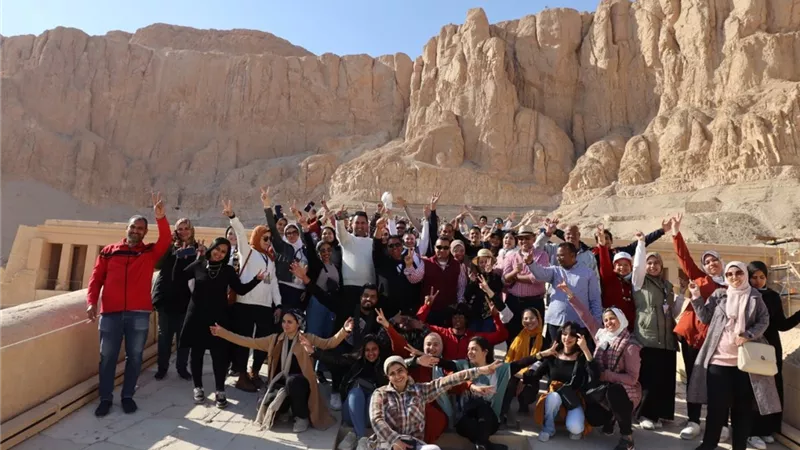جامعة المنيا تشارك في فوج الفتاة الجامعية بجامعة الأقصر