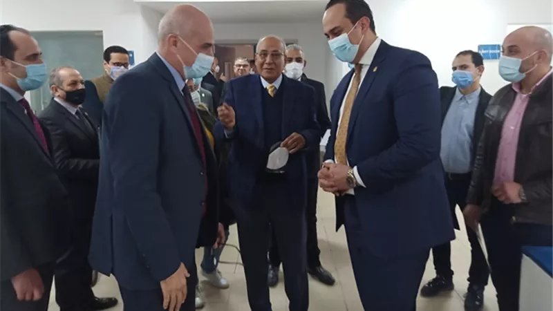 كلية طب الفم والأسنان بجامعة بدر تستقبل قيادات 