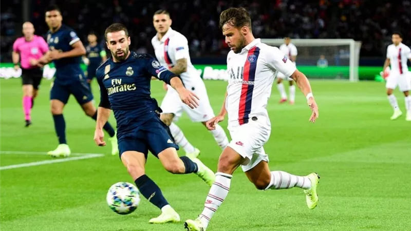 رابط البث المباشر لقناة beIN SPORTS بين سبورت الناقلة لمباراة ريال مدريد وباريس سان جيرمان في دور المجموعات لبطولة