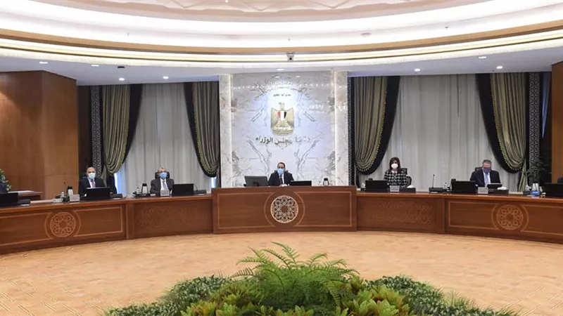 رئيس الوزراء: البناء على الأراضى الزراعية جريمة فى حق الوطن