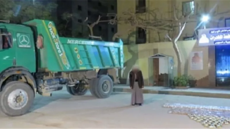 ب 17،5 مليون جنية .. إحباط تهريب 2500 طربة حشيش مخبأة داخل سيارة من محور قناة السويس