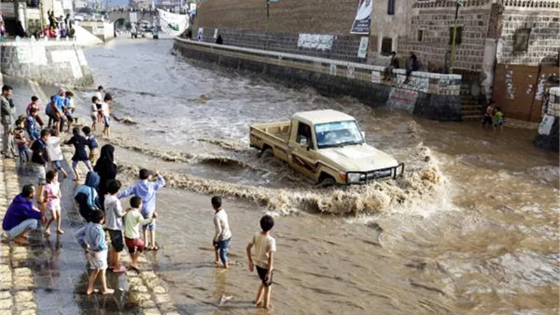 مصرع 34 شخص إثر هطول الأمطار الغزيرة على مدينة بتروبوليس بالبرازيل