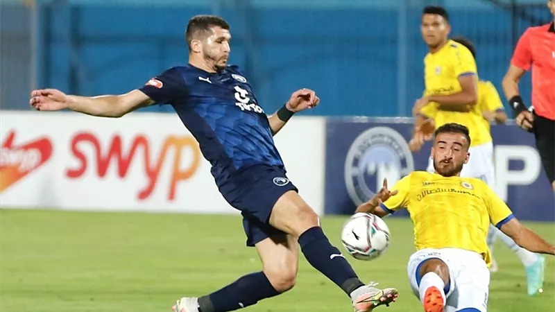التعادل السلبى عنوان الشوط الأول للقاء الإسماعيلى وبيراميدز