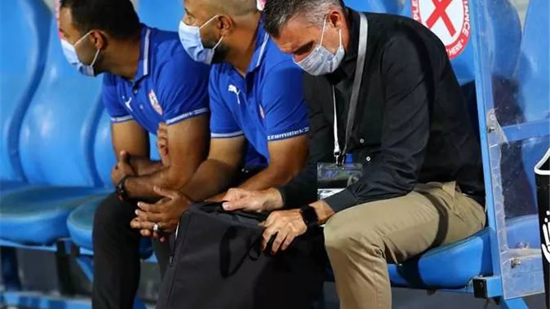 الغندور بعد زلزال سموحة.. أيام كارتيرون مع الزمالك باتت معدودة