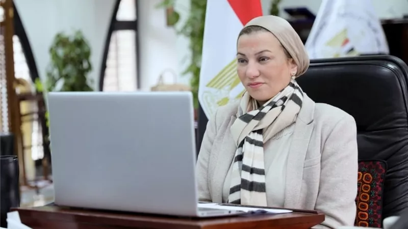 وزيرة البيئة تشارك فى الجلسة الوزارية للقمة العالمية للتنمية المستدامة