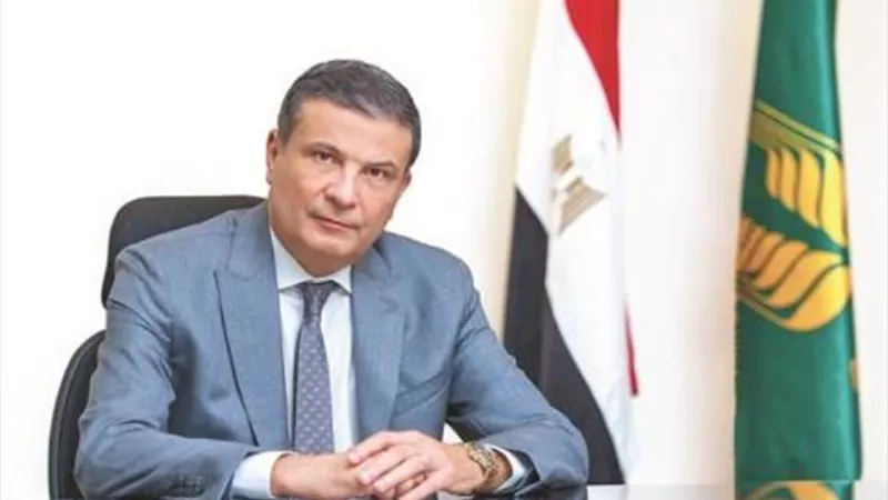 رئيس البنك الزراعى: امكانياتنا مسخرة للمرأة الريفية