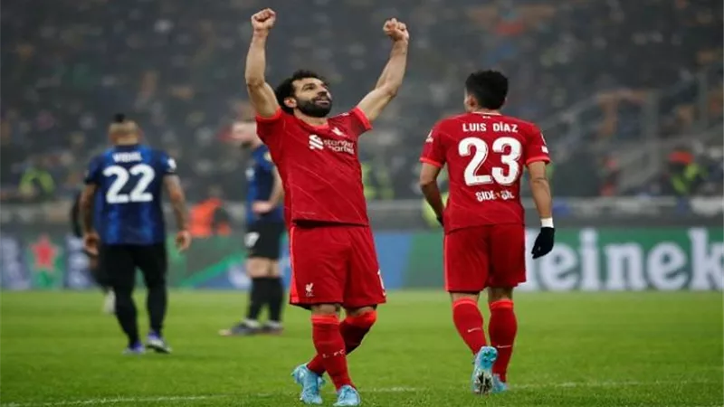 الصحف الإنجليزية تتغنى بصلاح بعد الفوز أمام إنتر ميلان بدورى ابطال أوروبا