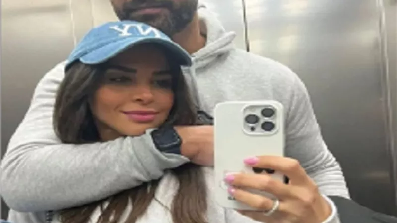 كريم فهمي يتألق برفقة زوجته فى أحدث ظهور لهما