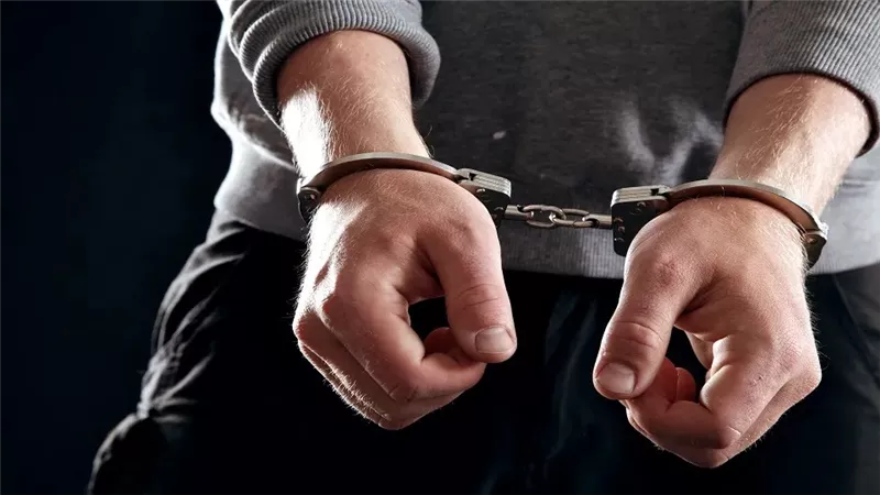 سقوط 3 أشخاص تعدوا على مسن بالضرب في الغربية
