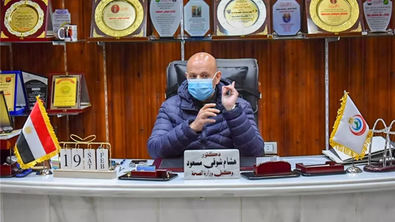 وكيل وزارة الصحة بالشرقية يجتمع بمديري الإدارات الفنية بالمديرية لمناقشة الأعمال الوقائية