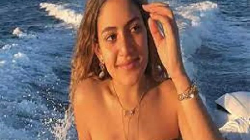 كنزى عمرو دياب من داخل الاستوديو