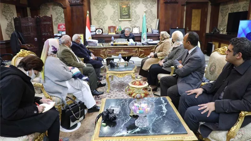 محافظ المنيا : نعمل على ضبط النمو السكانى والتداعيات السلبية للزيادة السكانية