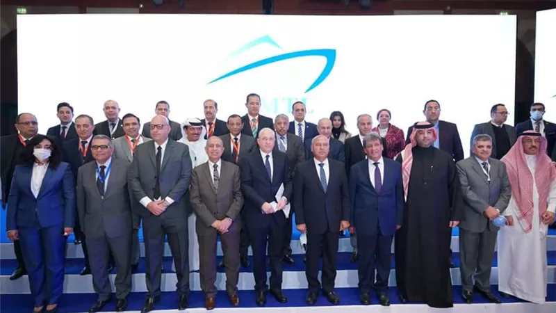النقل :تطوير الموانئ المصرية بإنشاء أرصفة جديدة بإجمالي أطوال 35 كم