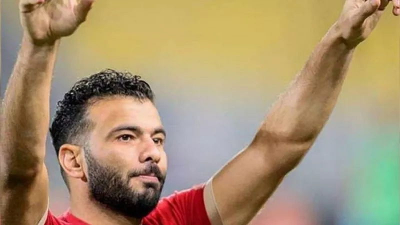الأهلى يهنئ القناص عماد متعب بعيد ميلاده