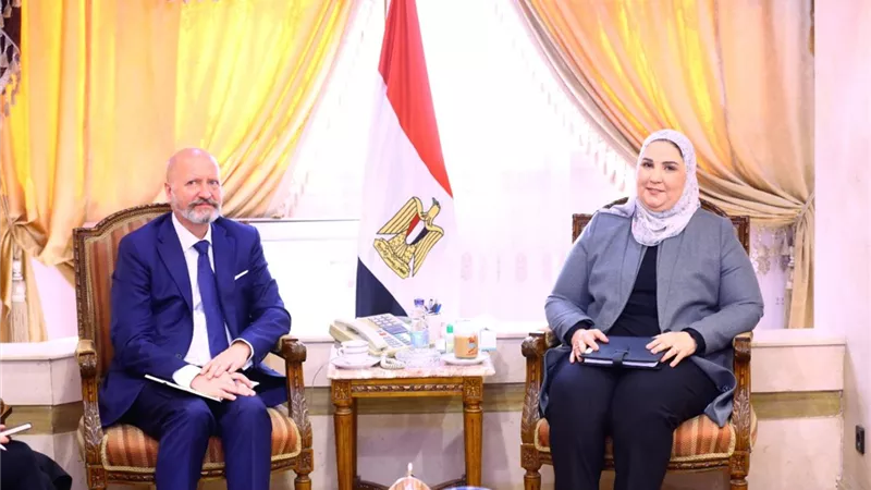 القباج وسفير فنلندا بالقاهرة يبحثان التعاون في التمكين الاقتصادي للمرأة و الفئات الأولى بالرعاية