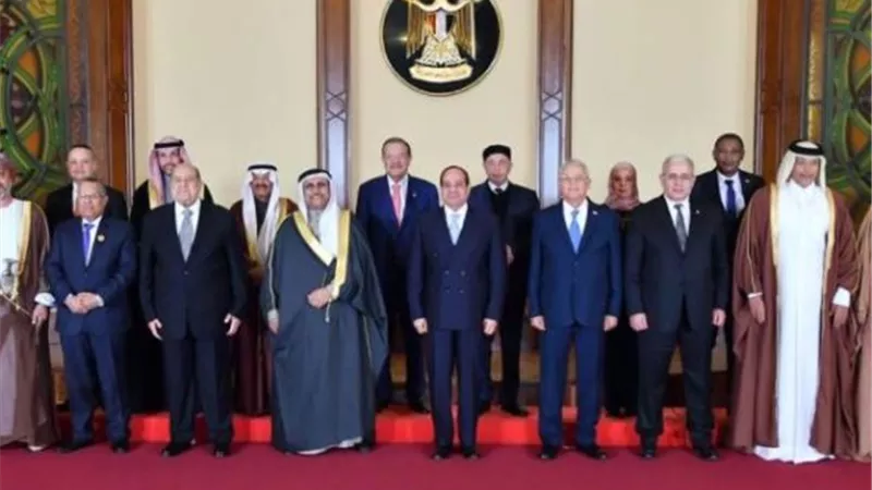الرئيس السيسي يؤكد أهمية تدعيم التواصل البرلماني بين الدول العربية