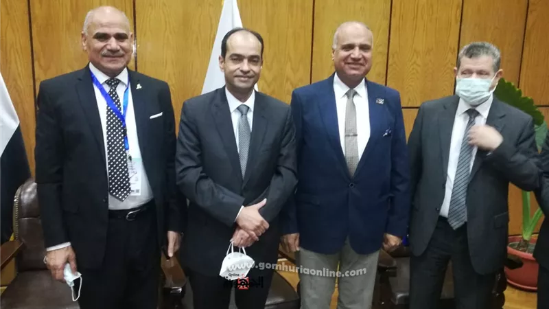 إجتماع المجلس الأعلى لشئون خدمة المجتمع وتنمية البيئة بجامعة أسيوط