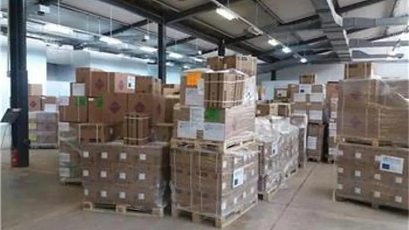 سنغافورة تمنح إندونيسيا إمدادات طبية لمواجهة أوميكرون