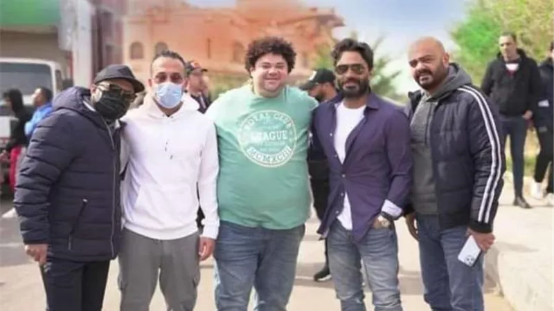 مدحت إسماعيل : أنتيم تامر حسنى فى فيلم «بحبك» .. (صور)