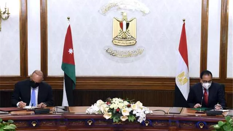 اللجنة العليا المصرية الأردنية المشتركة توقع عددا من مذكرات التفاهم وبروتوكولات التعاون بين البلدين