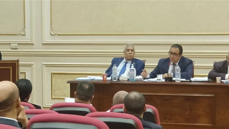 نقل النواب توافق من حيث المبدأ على مشروع قانون تطوير وإعادة تسليم محطة حاويات (تحيا مصر1)