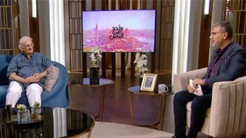 احمد حلاوة: 