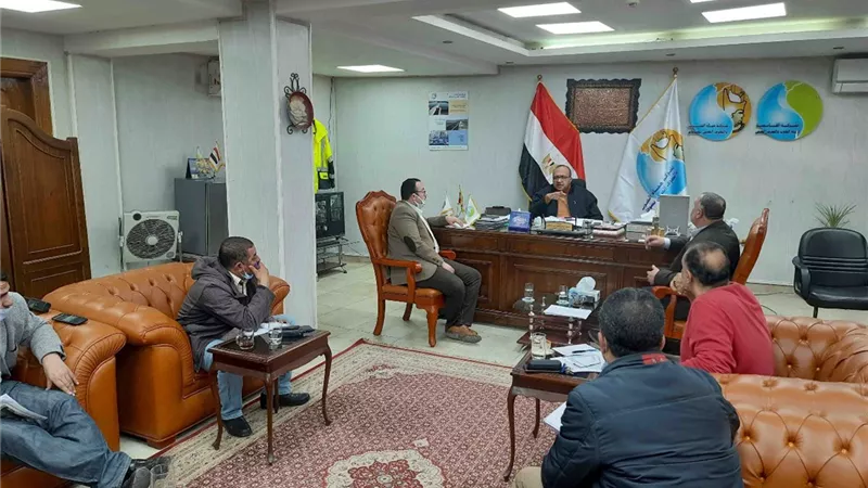بدء تنفيذ الوصلات المنزلية لمشروعات صرف صحى قرى حياة كريمة بسوهاج