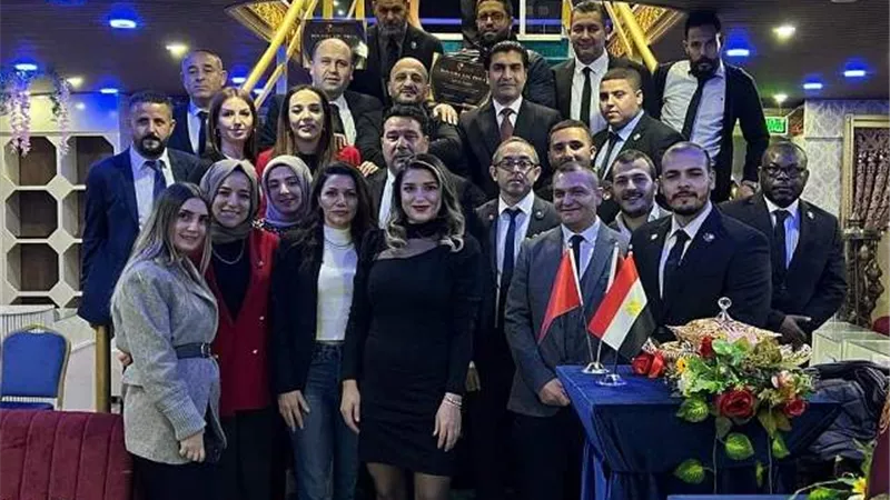 رئيس إتحاد الميني فوتبول يحصد جائزة أفضل رئيس إتحاد في أفريقيا 2021