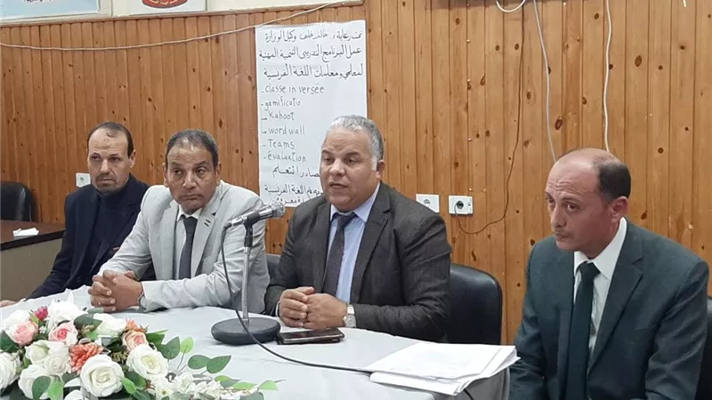 وكيل تعليم دمياط يطالب بالعمل بأعلى درجات الكفاءة والجدية لتلقي طلاب الإعدادية لقاح كورونا