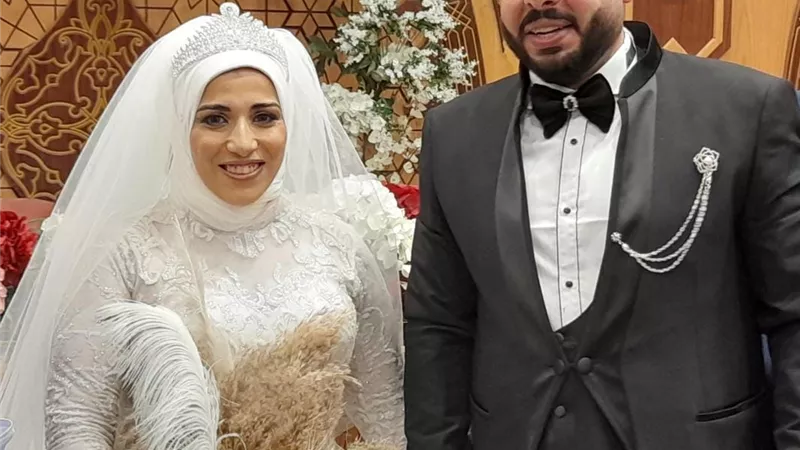 الف مبروك الزفاف السعيد