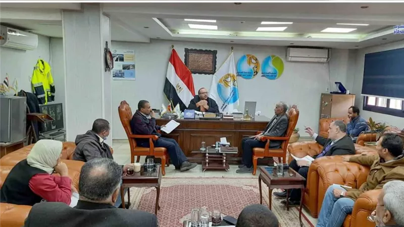 رئيس مياه سوهاج: التشغيل التجريبى لمشروعات مياه الشرب والصرف الصحى بسوهاج مايو المقبل