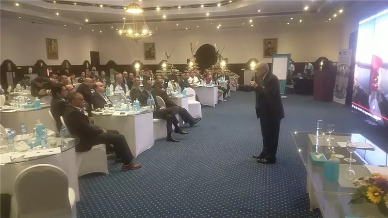 التعامل مع الأزمات ورشة عمل بحضور وزير السياحة السابق