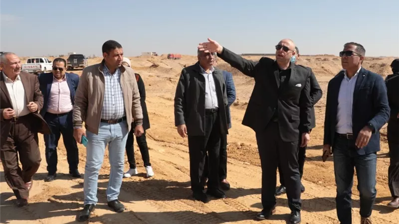 محافظ بني سويف يتفقد مخر سيل سنور