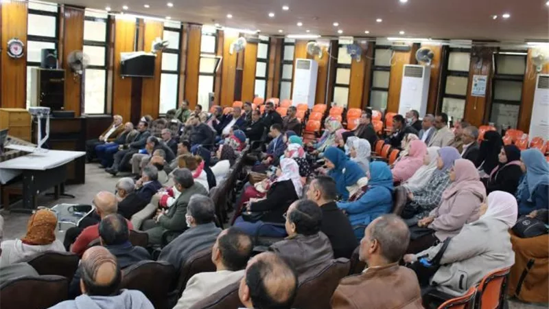رئيس جامعة الأقصر يشهد الاحتفال بيوم الشهيد وتكريم أسر الشهداء ومصابي العمليات الحربية