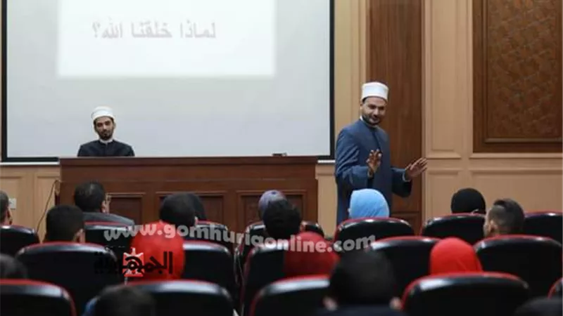 مركز الأزهر العالمي للفتوى الإلكترونية يستقبل الفوج السادس والعشرين لبرلمان الشباب من محافظة الفيوم