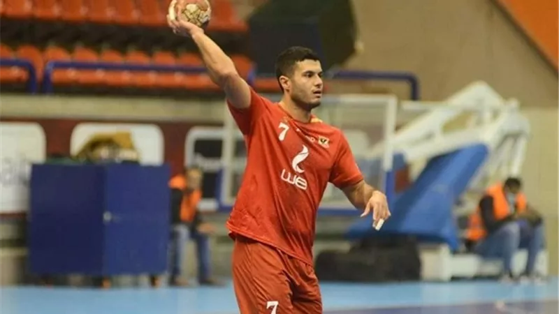 رجال يد الاهلى امام طلائع الجيش عصرا