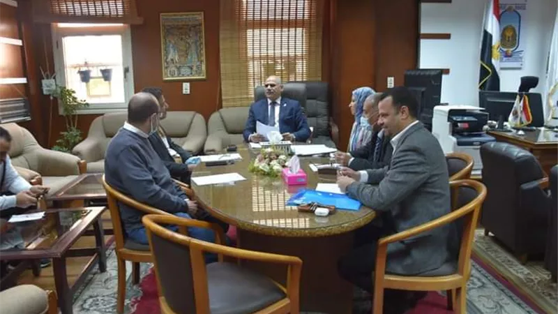 رئيس جامعة الأقصر يترأس الاجتماع الدوري لمجلس شئون الدراسات العليا والبحوث
