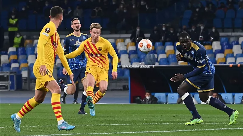 برشلونة يكتسح نابولي برباعية ويتأهل لدور الـ 16 فى الدوري الأوروبي