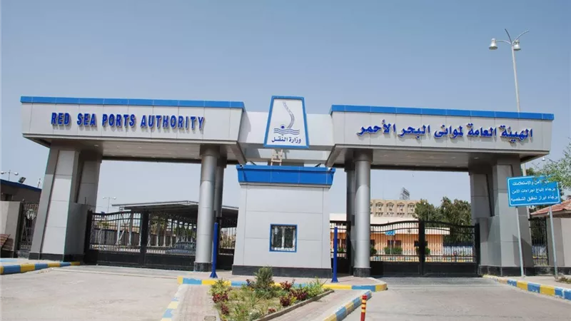 اغلاق ميناء السويس البحري لسوء الاحوال الجوية