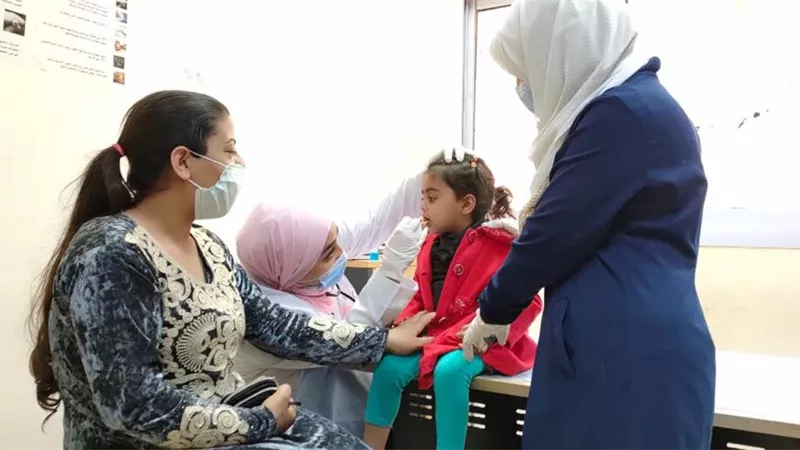 صحة المنيا تعالج 2085 مواطنا بالمجان في نزلة عبيد