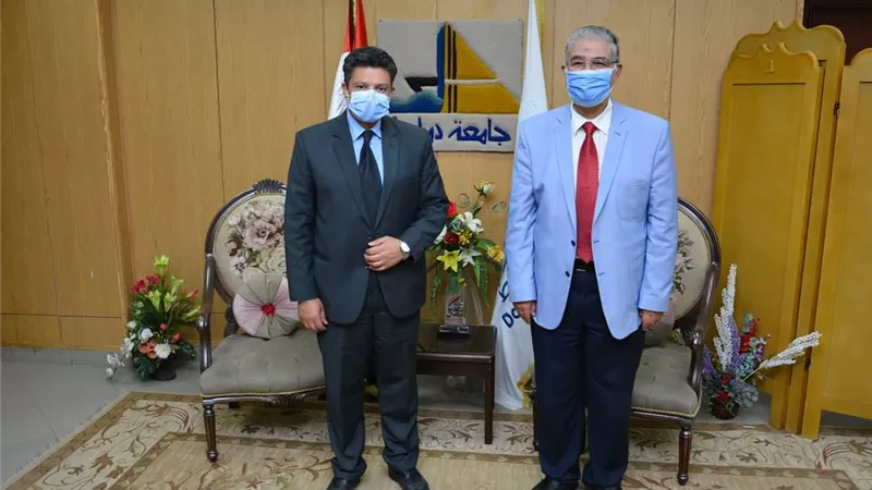 رئيس قسم القلب بجامعة دمياط يفوز بإنتخابات جمعية القلب