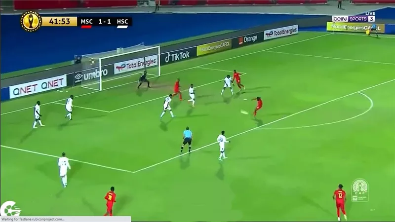 السمانى يقود المريخ للفوز على الهلال بدورى الأبطال