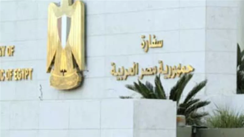 سفارة مصر بأوكرانيا تحذر المصريين من التحرك في المدن لغياب الأمن عن الطرق